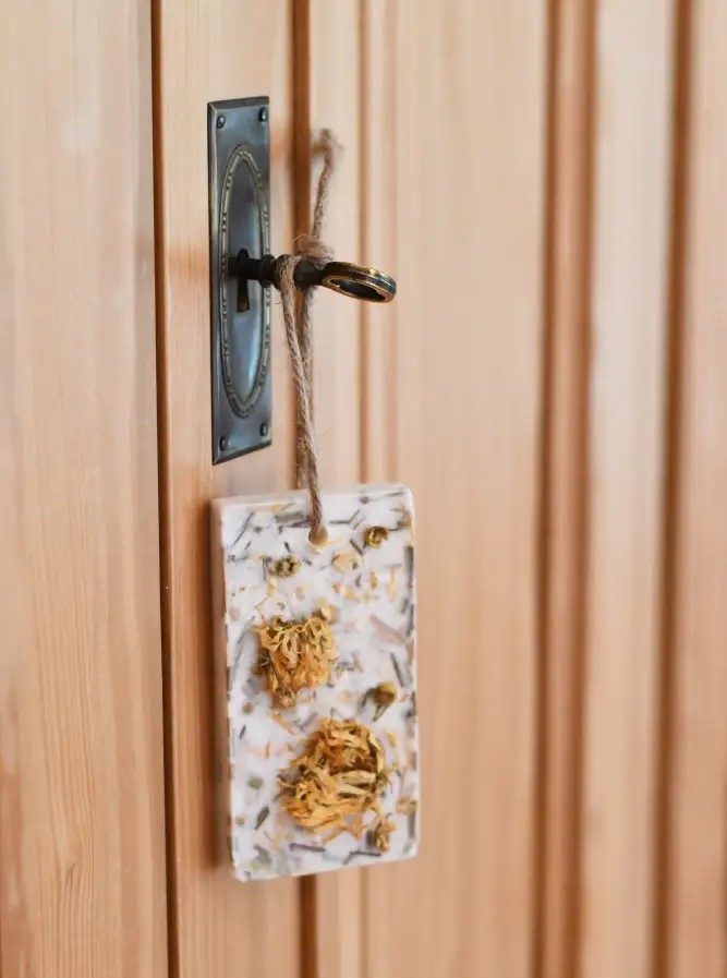 Vonný vosk na zavěšení