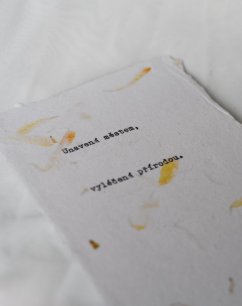 Citát  „Unavená městem“ | Upcyklovaný ruční papír