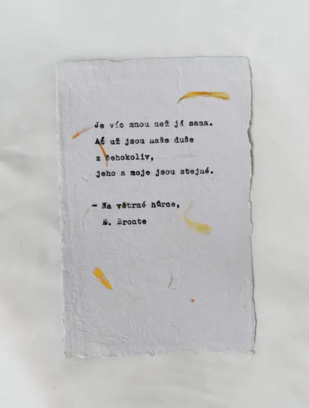 Knizni citát od Emily Brontë  | Upcyklovaný ruční papír