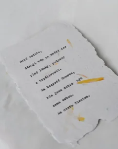 Personalizovaný text psaný na psacím stroji